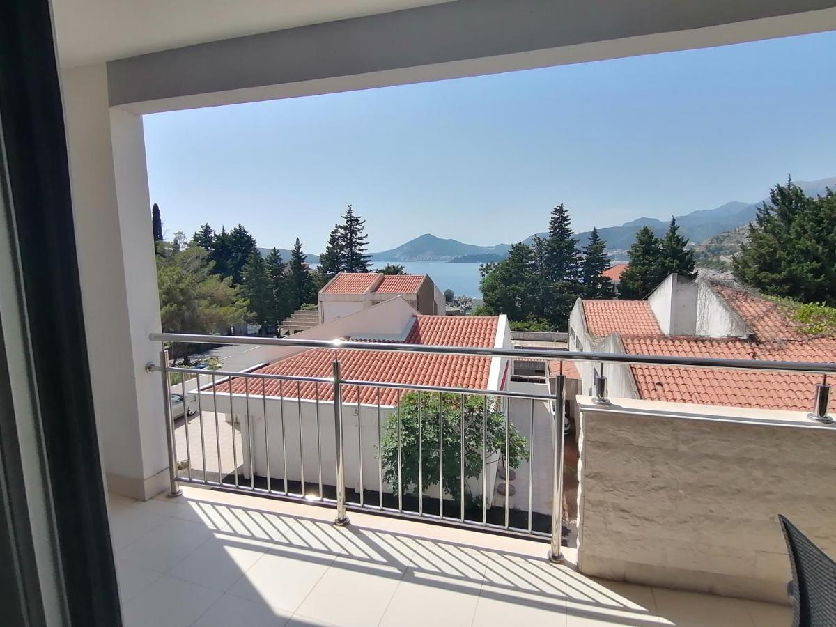 Apartman Sara Pržno Eksteriør billede